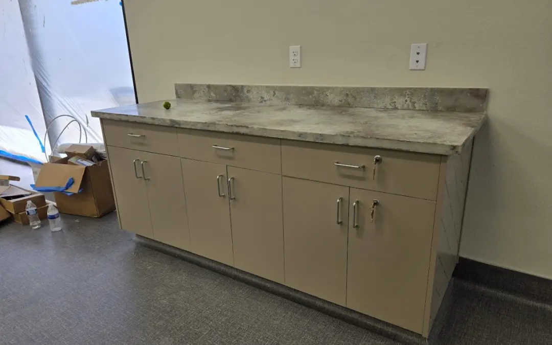 Laminate cabinets in Fresno